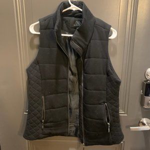 TART COLLECTIONS vest, Size medium, black